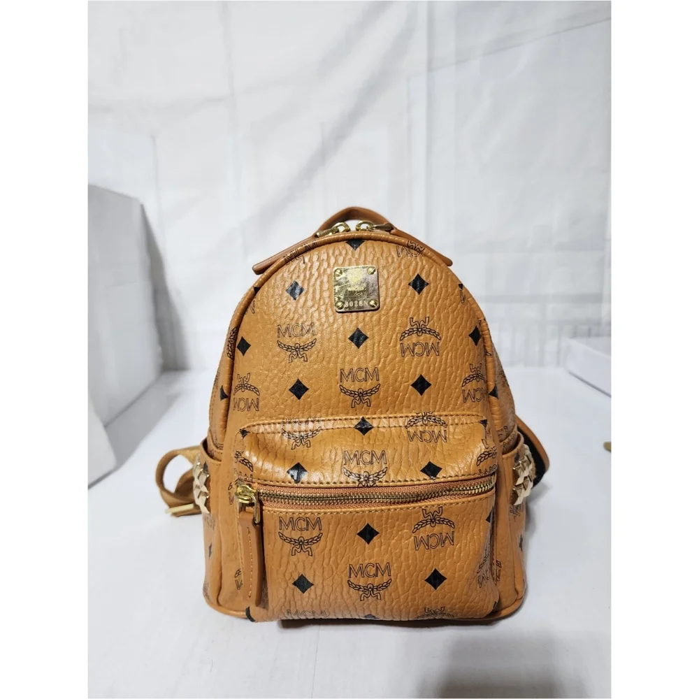 MCM Stark Side Studs Medium Backpack Brown - Picture 5 of 13